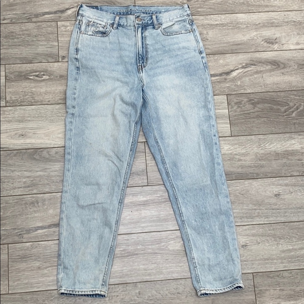 AE Mom jeans